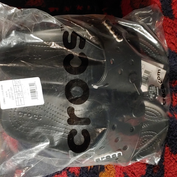 Black CLASSIC CROCS SLIDE     NWT - Picture 6 of 6